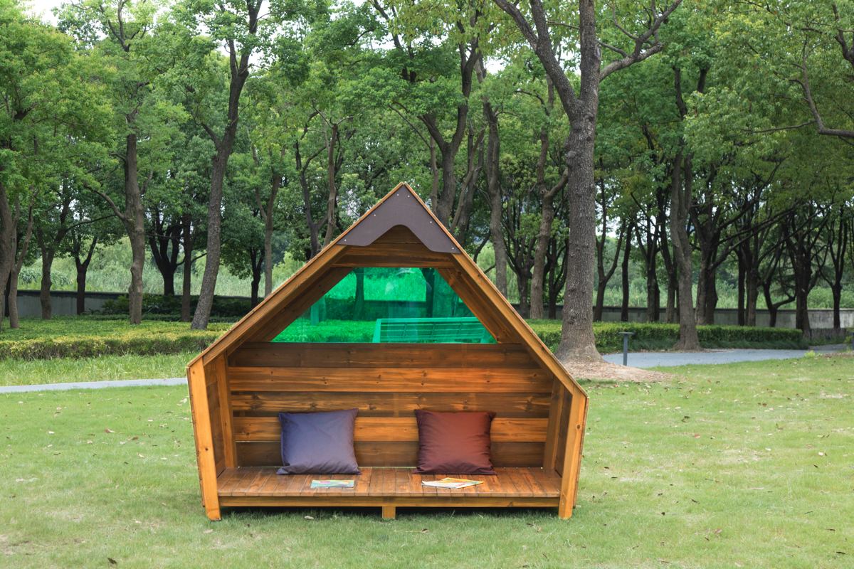 Spielhaus - outdoor  Wanderhütte, mit den Maßen L/B/H 218x118x186 cm